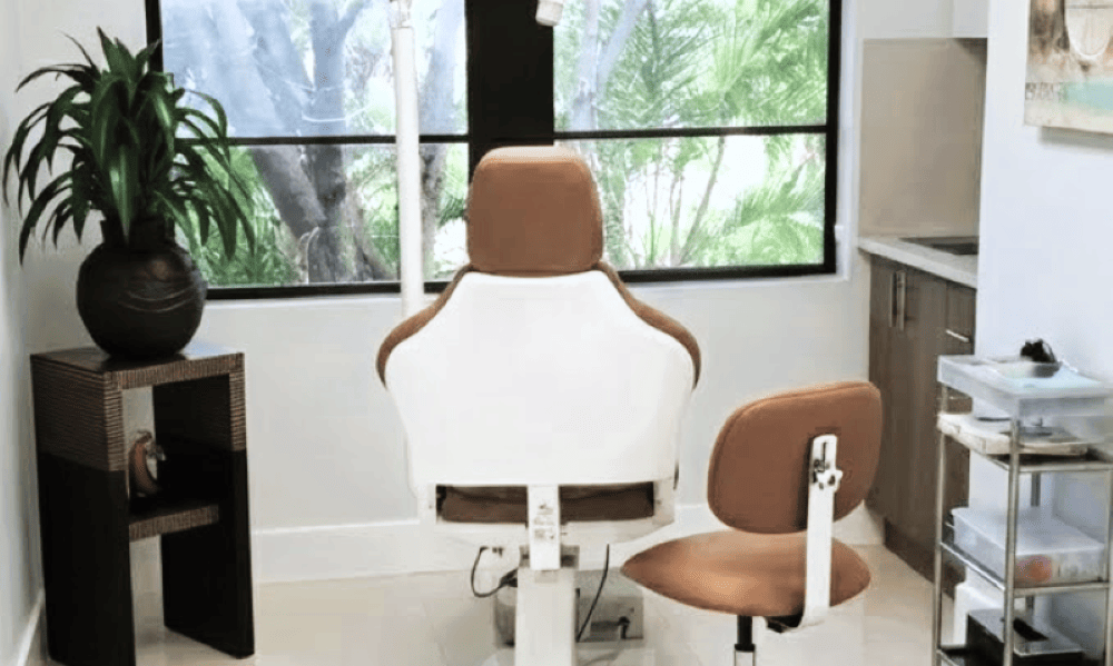 A highly organized and modern digital records suite at Martinez Orthodontics in Miami, reflecting our commitment to precision and patient privacy.